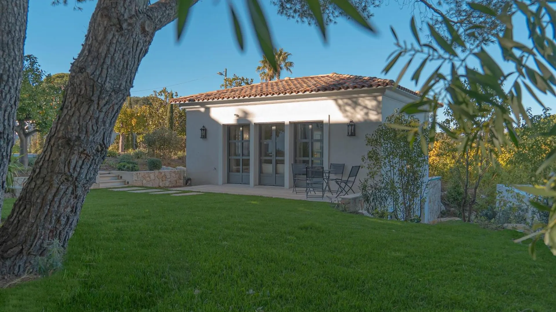 Palace De Lys Cannes Villa